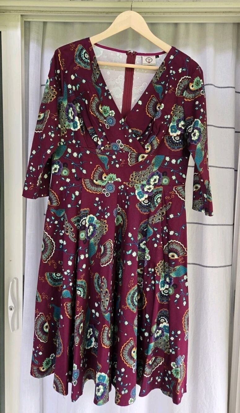 Banned Apparel Dancing Days Purple Swing Flare Dress Peacocks Large